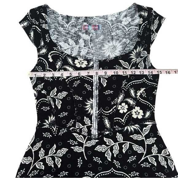 Y2K UO Women Small Floral Mini Dress Black White Stretch Boho Whimsigoth Western - Picture 6 of 13